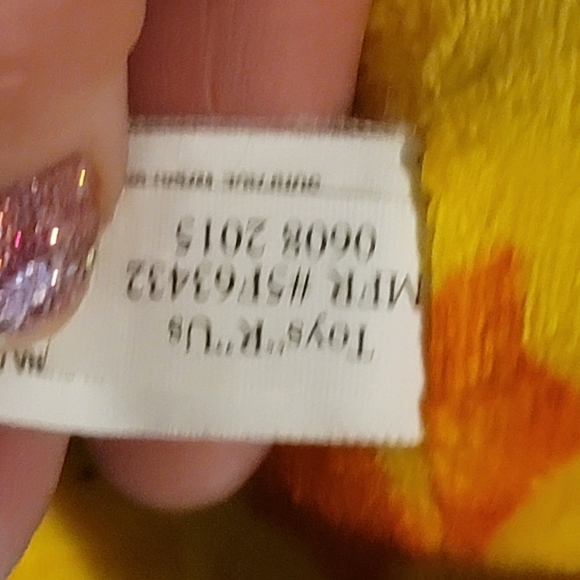 TOYS R Us Geoffrey Giraffe Stuffed Animal Plush 17" Collectible 2015 - Picture 9 of 10